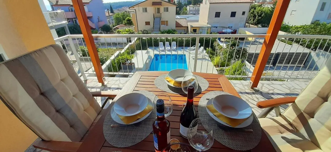 Apartment With Heated Pool, Villa Regina Pula Kroatien